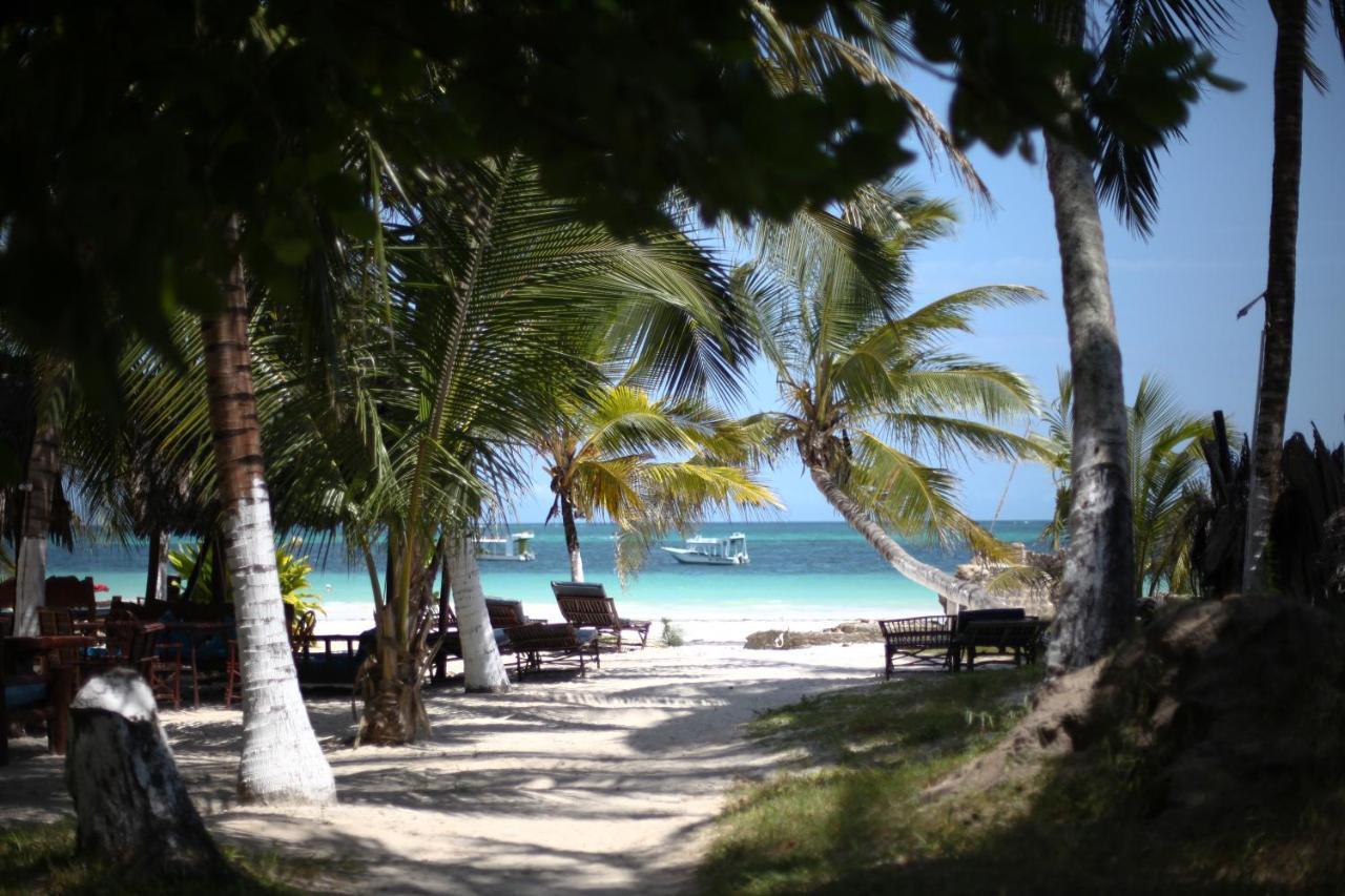 Coconut Village Beach Resort Diani Beach Zewnętrze zdjęcie